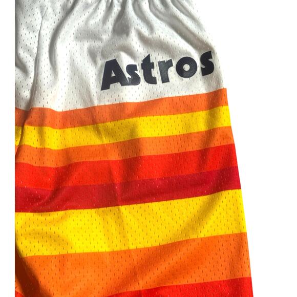 NWT! Mitchell & Ness Houston Astros Team ID Mesh Shorts - Size Large (MSRP $85) - Picture 7 of 9